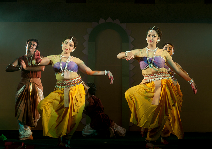 Choreographies