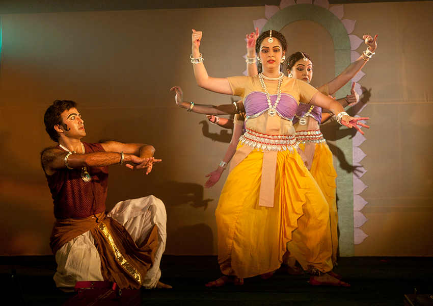 Choreographies