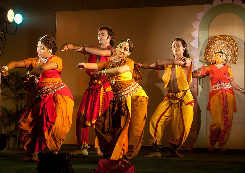 Choreographies