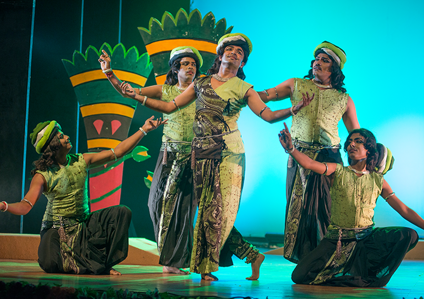 Choreographies