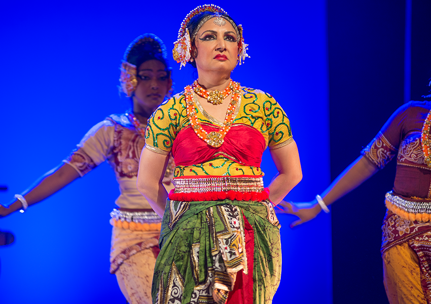 Choreographies