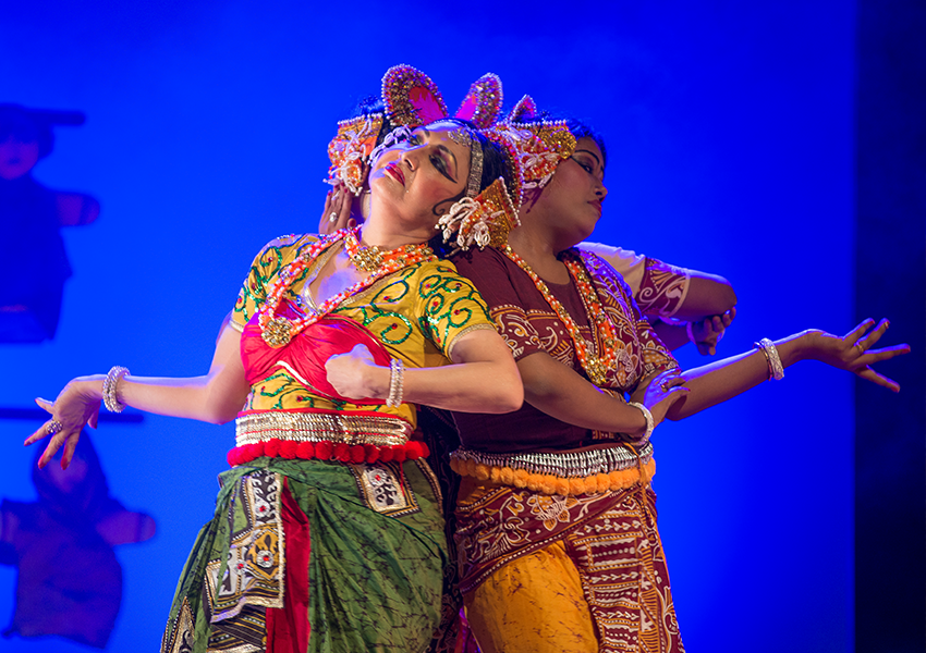 Choreographies