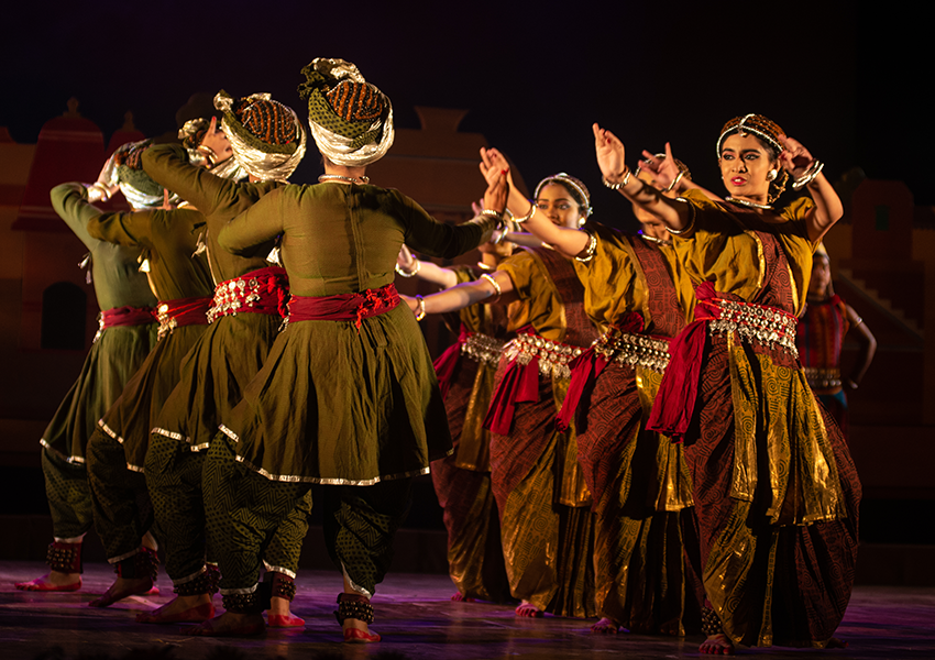 Choreographies