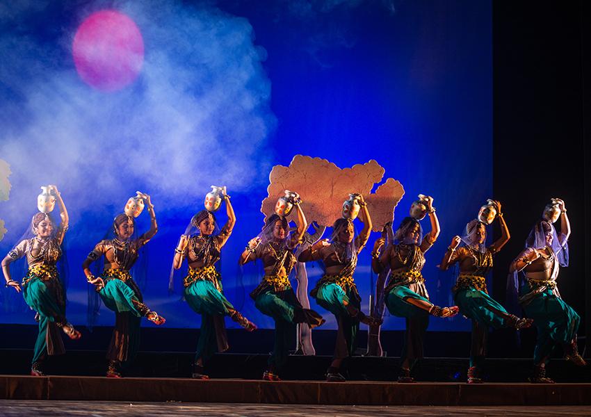 Choreographies