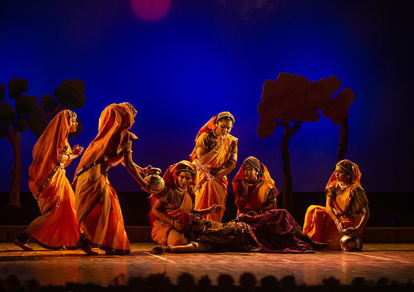 Choreographies