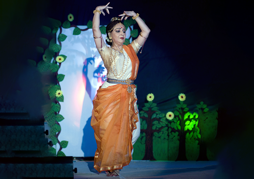 Choreographies