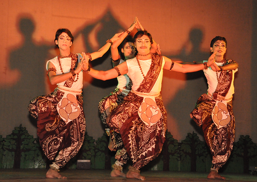 Choreographies