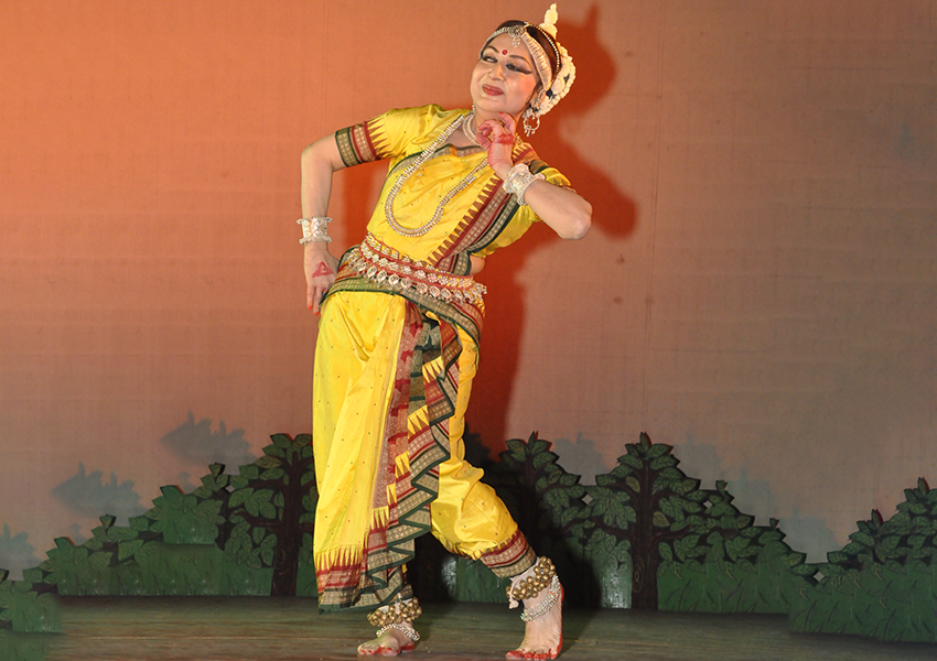 Choreographies