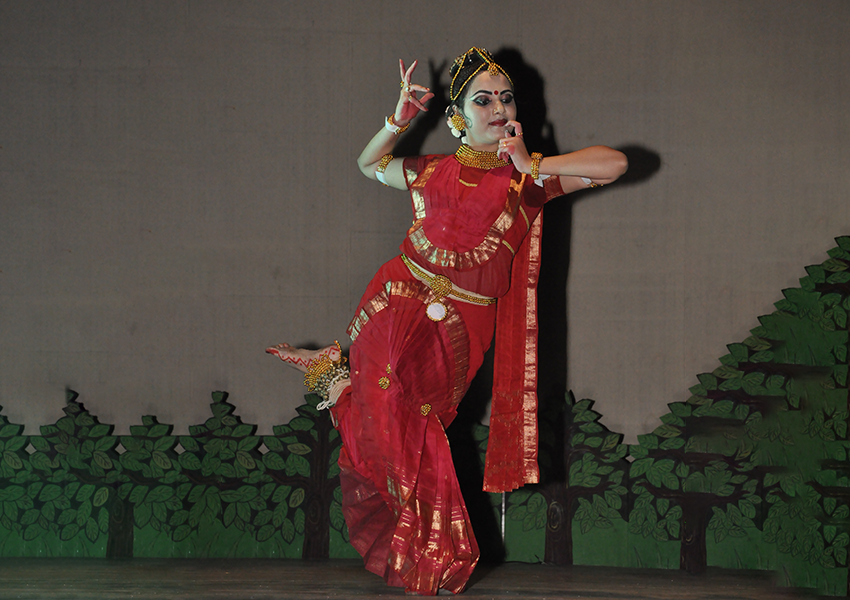 Choreographies