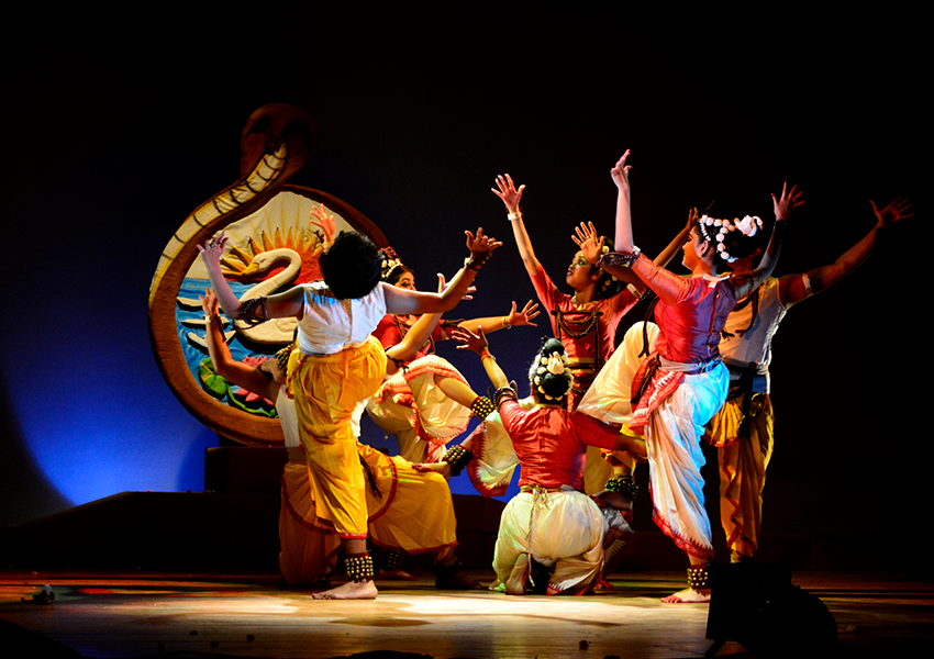 Choreographies
