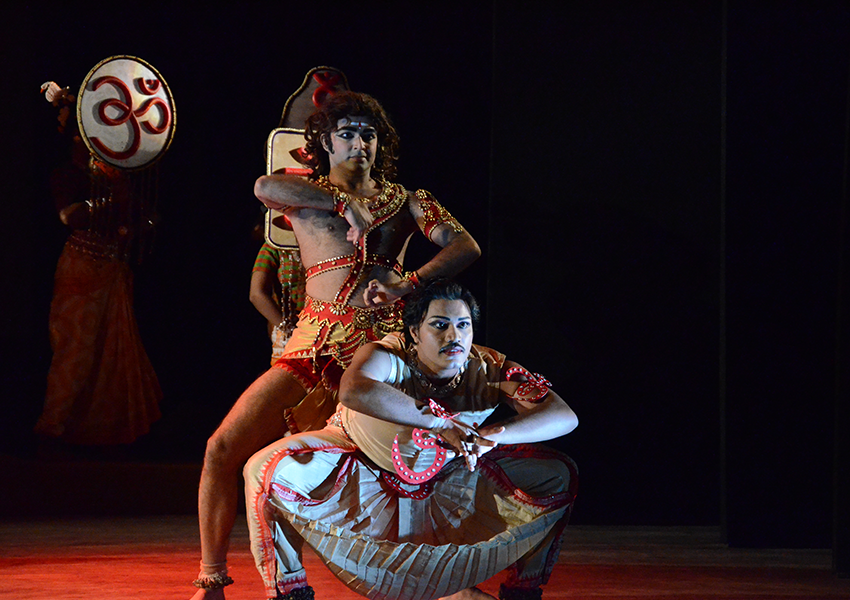 Choreographies