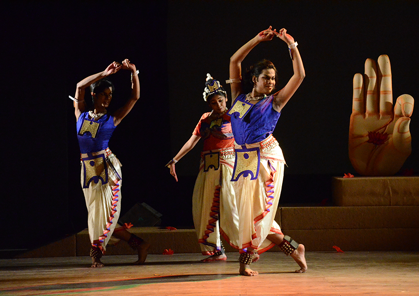 Choreographies