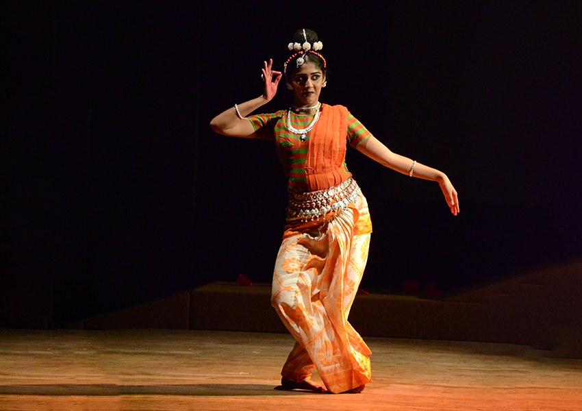 Choreographies