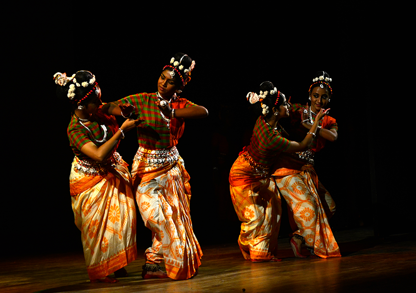 Choreographies