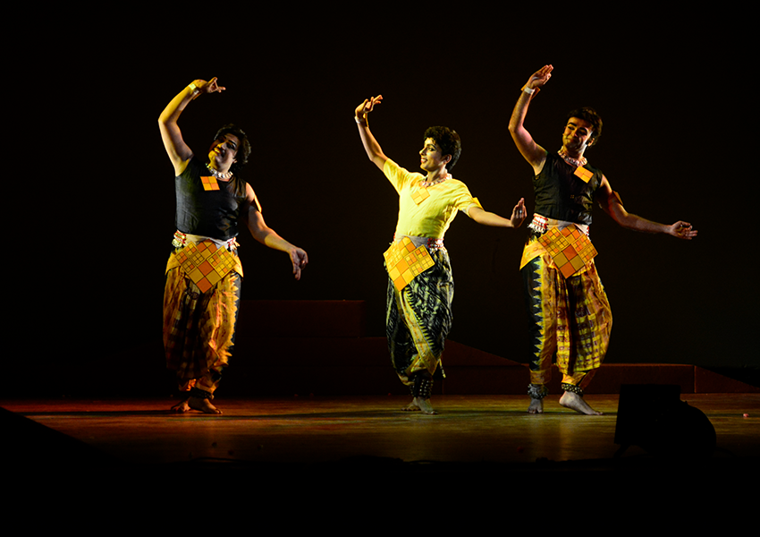 Choreographies