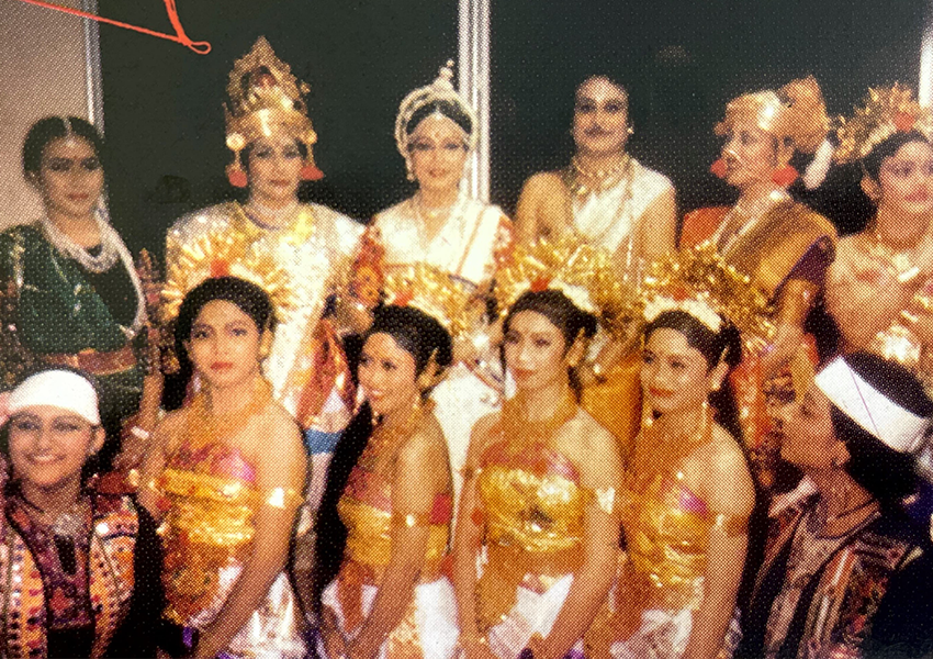 Choreographies