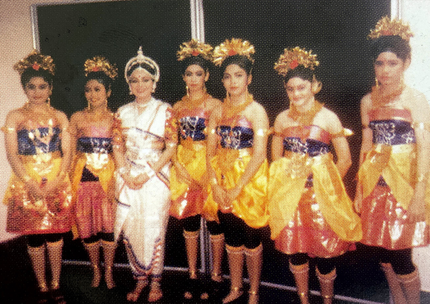 Choreographies