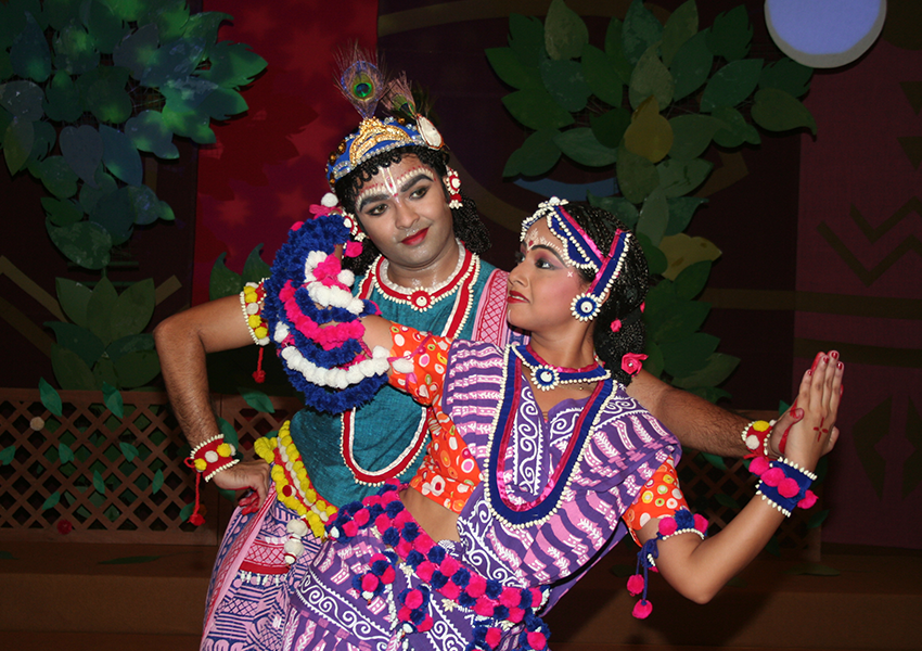 Choreographies