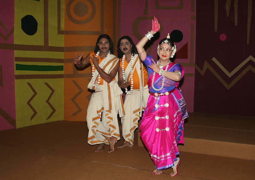 Choreographies