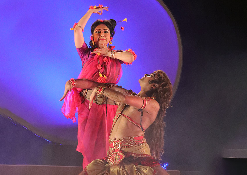 Choreographies