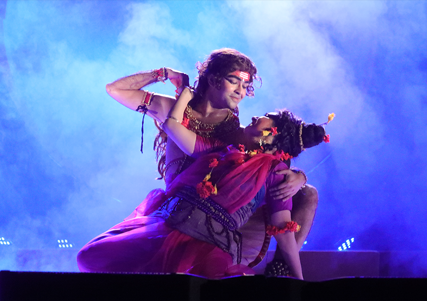 Choreographies