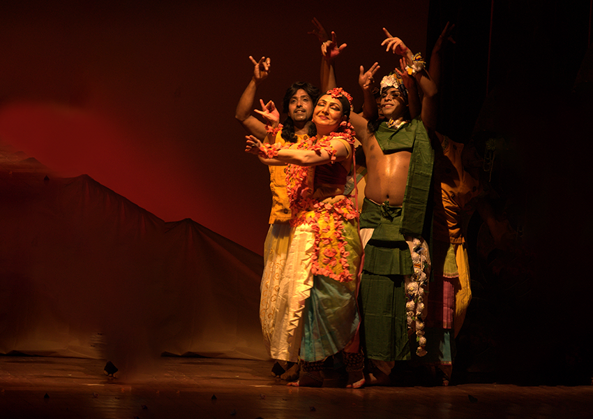 Choreographies