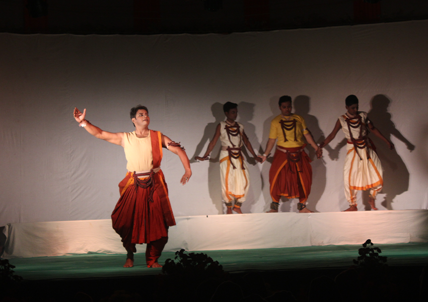 Choreographies