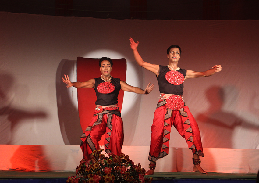 Choreographies