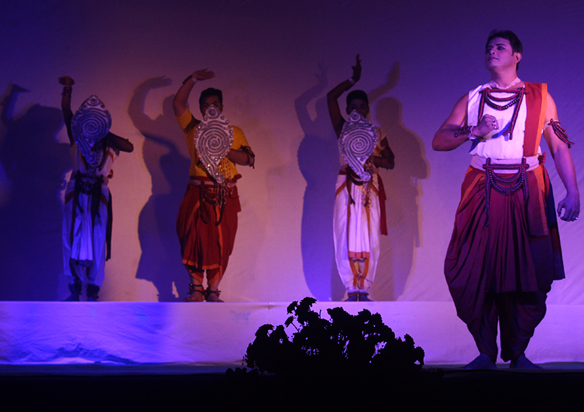 Choreographies
