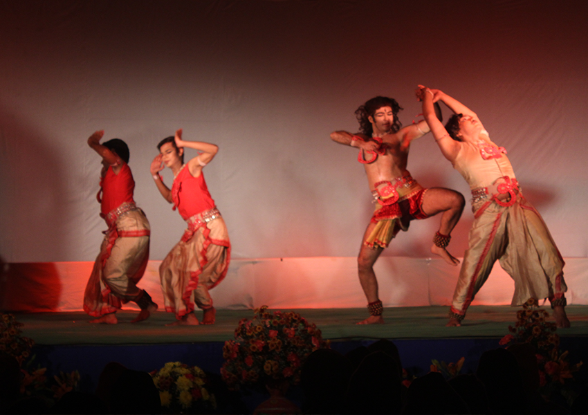 Choreographies