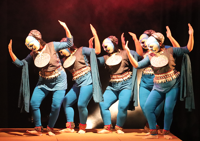 Choreographies