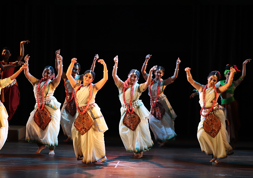 Choreographies