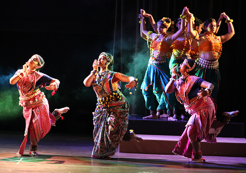 Choreographies