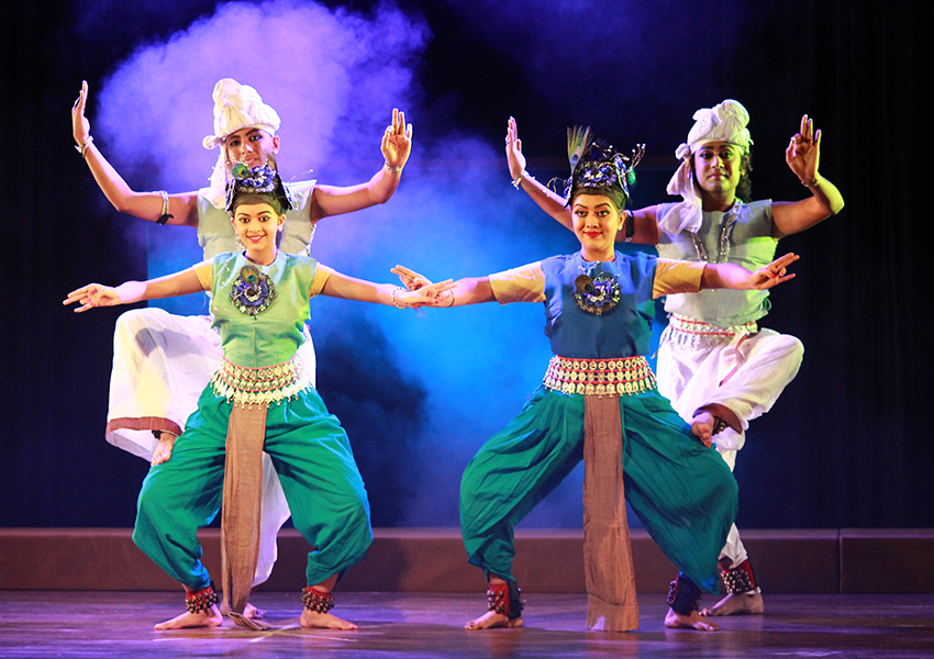 Choreographies