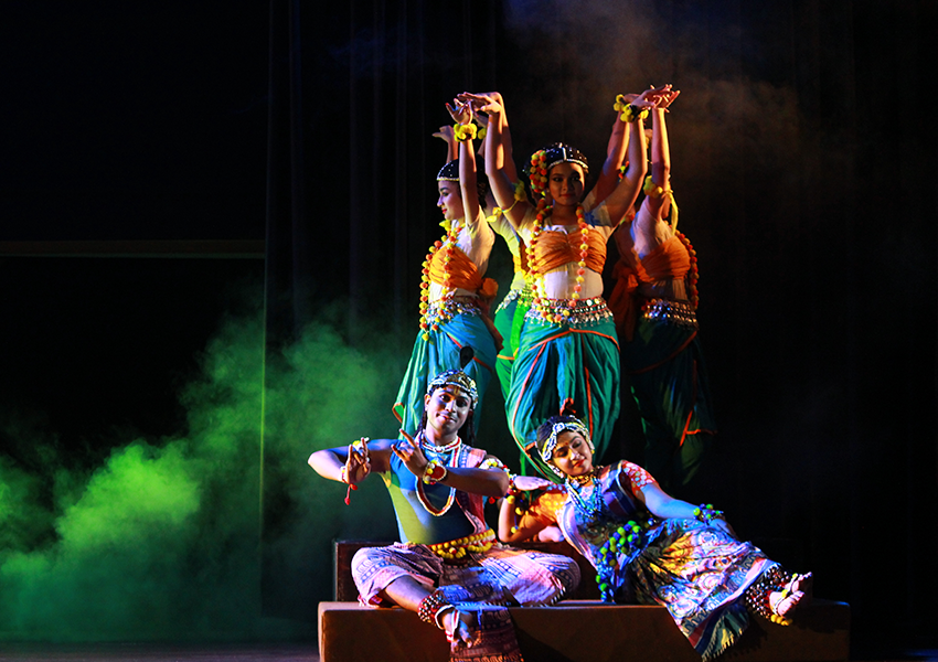 Choreographies