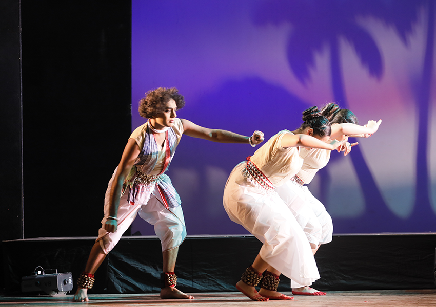 Choreographies