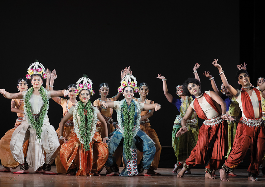 Choreographies