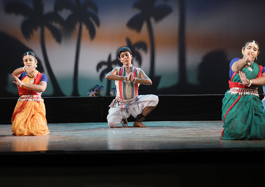 Choreographies