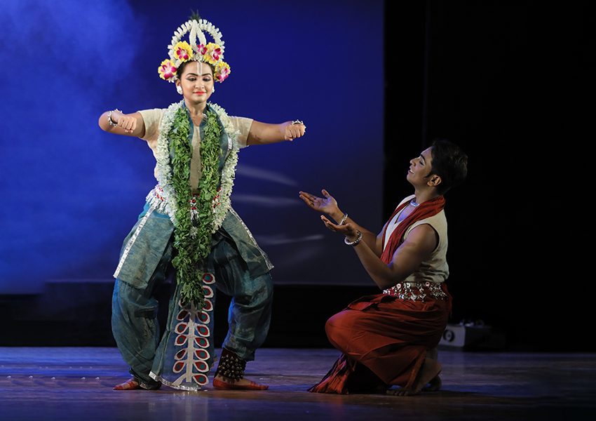 Choreographies