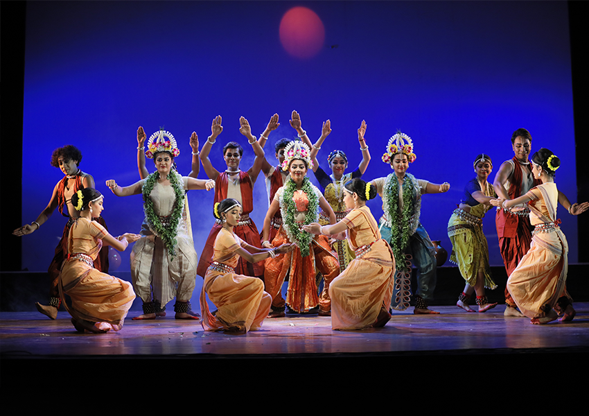 Choreographies