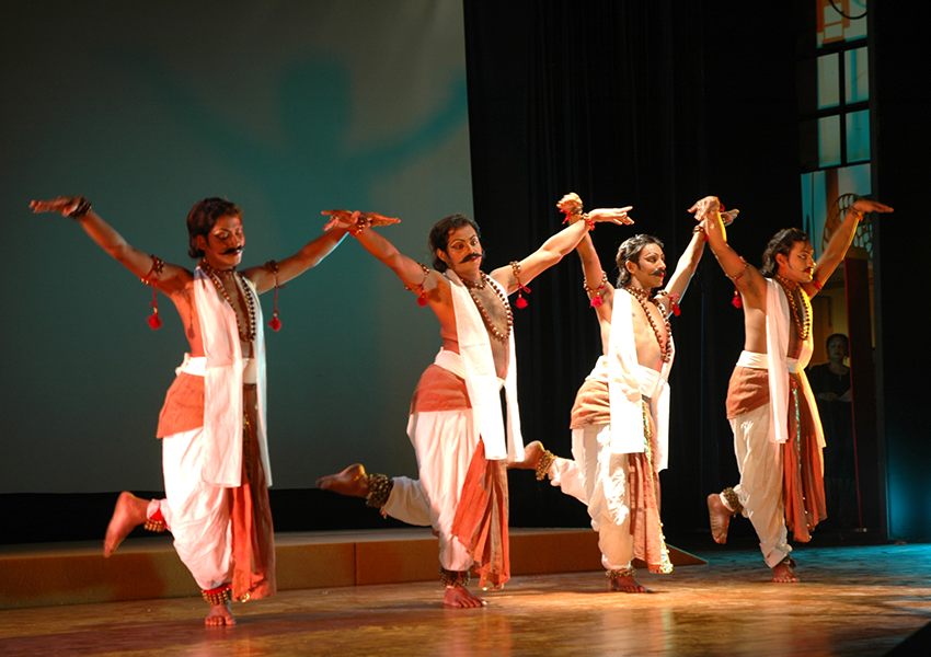 Choreographies