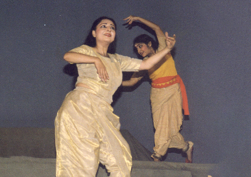 Choreographies