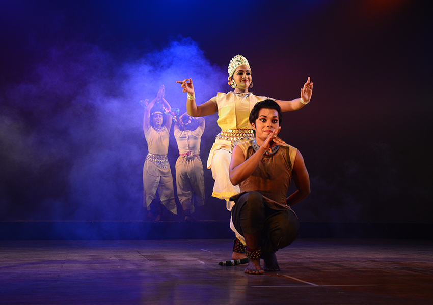 Choreographies